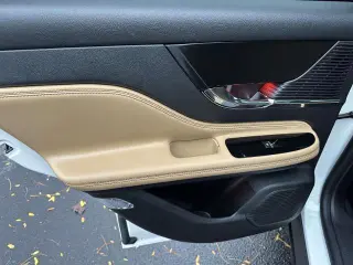 Lincoln Corsair 2022 AWD Reserve 4dr SUV