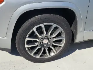 GMC Acadia 2020 4x4 Denali 4dr SUV