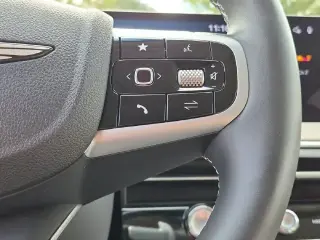 Genesis GV70 2026 AWD 2.5T Standard 4dr SUV