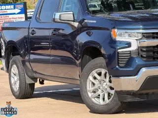 Chevrolet Silverado 1500 2023 4x4 LT 4dr Crew Cab 5.8 ft. SB w/2FL