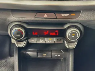 Kia Rio 5-Door 2022 S 4dr Wagon