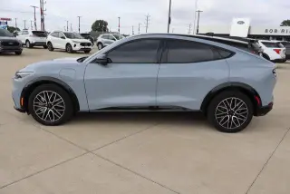 Ford Mustang Mach-E 2024 AWD Premium 4dr SUV