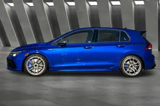 Volkswagen Golf R 2024 AWD 4Motion 4dr Hatchback 6M