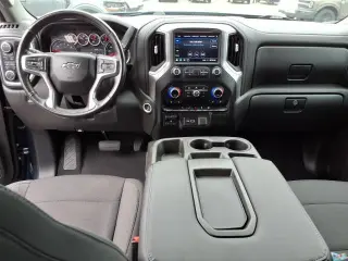 Chevrolet Silverado 1500 2020 4x4 RST 4dr Crew Cab 5.8 ft. SB