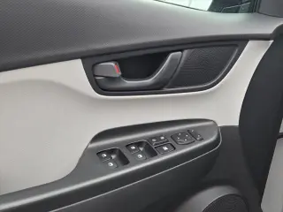 Hyundai KONA 2022 AWD SEL 4dr Crossover