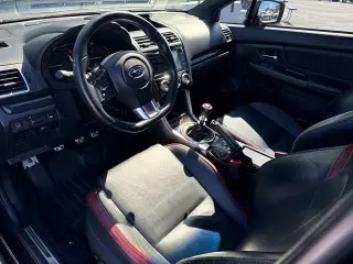 Subaru WRX 2016 AWD STI Limited 4dr Sedán con Spoiler de Baja Perfil