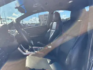 Subaru WRX 2016 AWD STI Limited 4dr Sedán con Spoiler de Baja Perfil