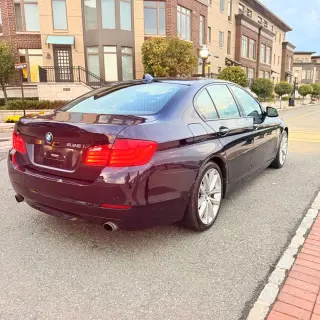 2011 Bmw 5 SERIES