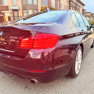 2011 Bmw 5 SERIES