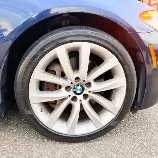 2011 Bmw 5 SERIES