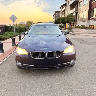 2011 Bmw 5 SERIES