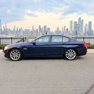 2011 Bmw 5 SERIES