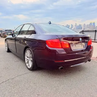 2011 Bmw 5 SERIES