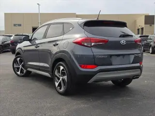 Hyundai TUCSON 2017 AWD Deportivo 4dr SUV