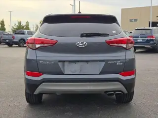 Hyundai TUCSON 2017 AWD Deportivo 4dr SUV