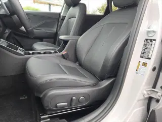 Hyundai KONA 2026 AWD Limited SUV 4 puertas