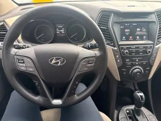 Hyundai SANTA FE Sport 2018 2.4L 4 SUV
