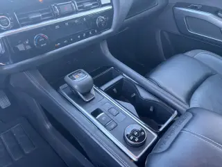 Nissan Pathfinder 2024 AWD SL 4dr SUV