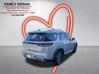Nissan Pathfinder 2024 AWD SL 4dr SUV