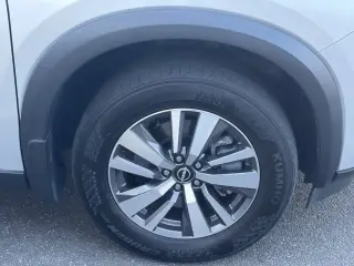 Nissan Pathfinder 2024 AWD SL 4dr SUV