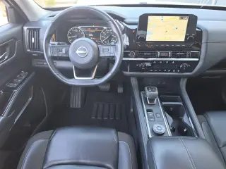 Nissan Pathfinder 2024 AWD SL 4dr SUV