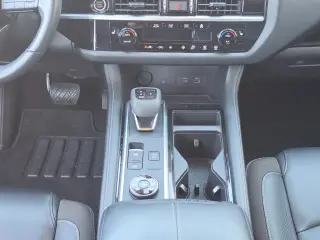 Nissan Pathfinder 2024 AWD SL 4dr SUV