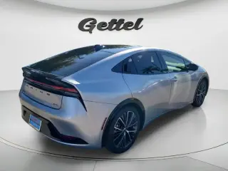 Toyota Prius 2024 XLE 4dr Hatchback