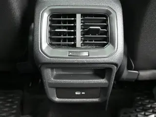 Volkswagen Taos 2023 SE 4dr SUV