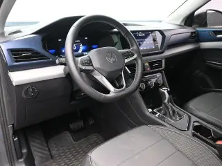 Volkswagen Taos 2023 SE 4dr SUV