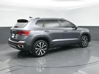 Volkswagen Taos 2023 SE 4dr SUV
