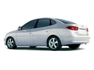 Hyundai ELANTRA 2009 GLS Sedán 4 puertas 5M