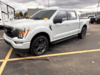 Ford F-150 2023 4x4 XLT 4dr SuperCrew 5.5 ft. SB