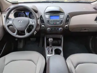 Hyundai TUCSON 2015 AWD GLS 4 SUV