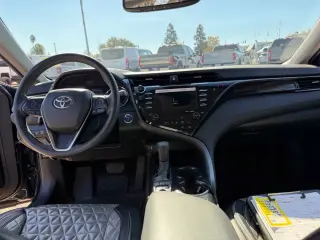 Toyota Camry Hybrid 2019 LE 4dr Sedán