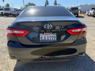 Toyota Camry Hybrid 2019 LE 4dr Sedán