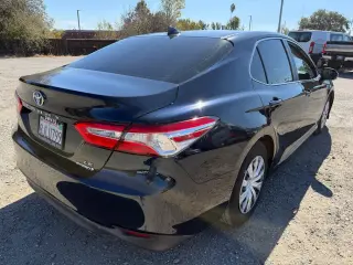 Toyota Camry Hybrid 2019 LE 4dr Sedán