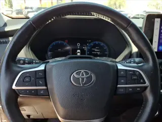 Toyota Grand Highlander 2024 AWD Platinum 4dr SUV