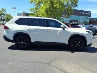 Toyota Grand Highlander 2024 AWD Platinum 4dr SUV