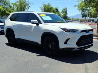 Toyota Grand Highlander 2024 AWD Platinum 4dr SUV