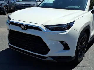 Toyota Grand Highlander 2024 AWD Platinum 4dr SUV