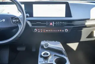 Kia EV6 2024 Wind crossover de 4 puertas