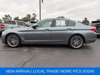 Sedán BMW 5 Series 2020 AWD 530i xDrive 4dr