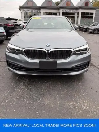Sedán BMW 5 Series 2020 AWD 530i xDrive 4dr
