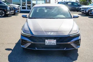 Hyundai ELANTRA 2024 SE 4dr Sedán