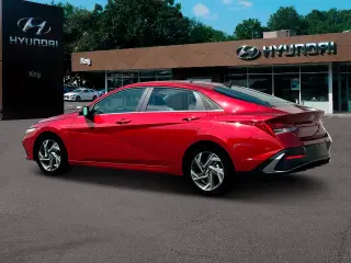 Hyundai ELANTRA 2025 Limited 4dr Sedán