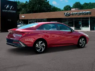 Hyundai ELANTRA 2025 Limited 4dr Sedán