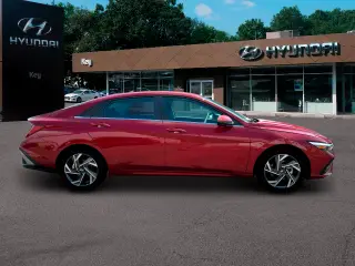 Hyundai ELANTRA 2025 Limited 4dr Sedán