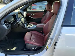 Sedán BMW 3 Series 2022 AWD 330i xDrive 4dr