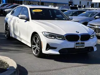 Sedán BMW 3 Series 2022 AWD 330i xDrive 4dr