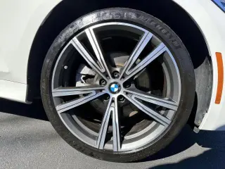 Sedán BMW 3 Series 2022 AWD 330i xDrive 4dr